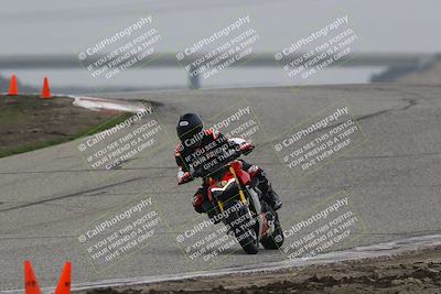 media/Nov-29-2025-TrackDaz (Sat) [[10ae2d9bce]]/A Group/Session 3 (Outside Grapevine)/